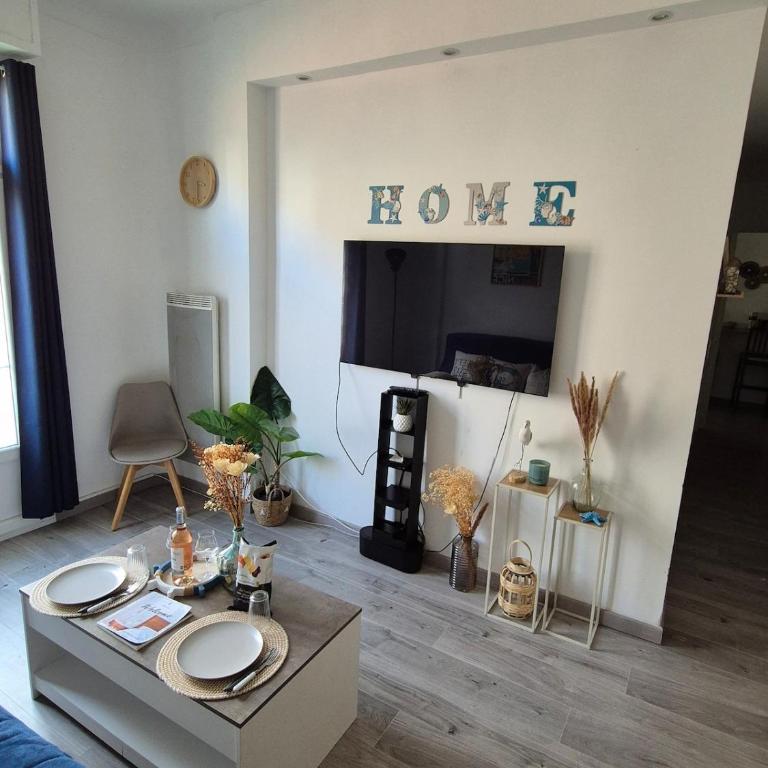 Appartement 2 pieces - Appartement 1 Chambre - 1