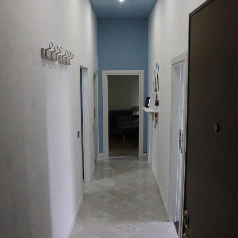 Domus Marrana - 15 minutes far away from Coloseum - Appartamento con 2 Camere da Letto - 34