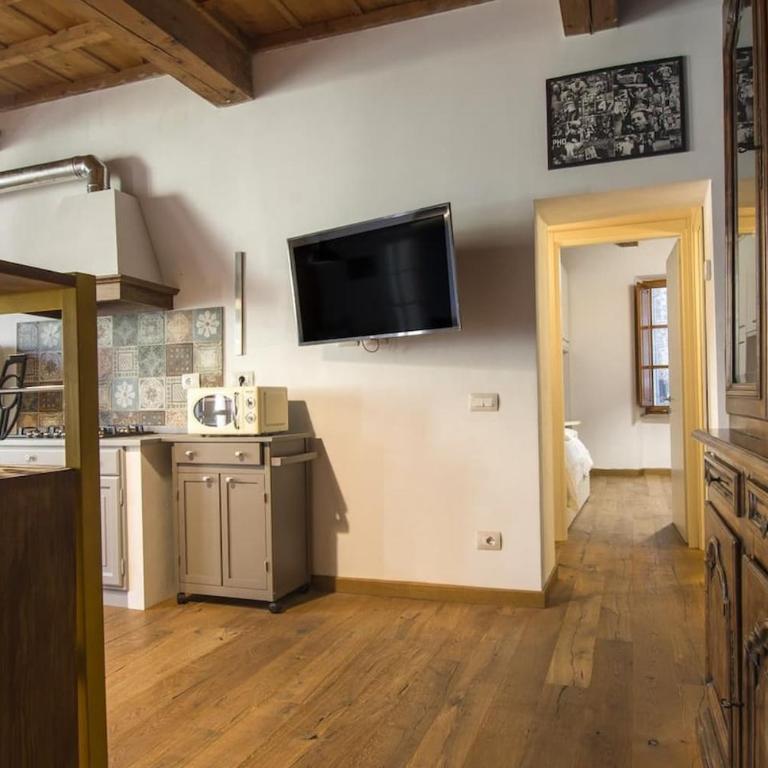 Casatorre Pisa - Via delle Belle Torri - Two-Bedroom Apartment with Balcony and Terrace - 9