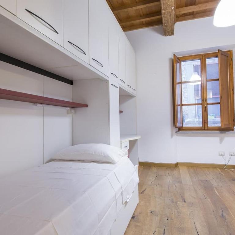 Casatorre Pisa - Via delle Belle Torri - Two-Bedroom Apartment with Balcony and Terrace - 13