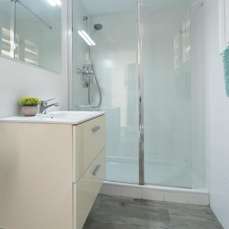 Salou Seafront! Private Terrace - AC & WiFi - Apartamento de 2 dormitorios - 34