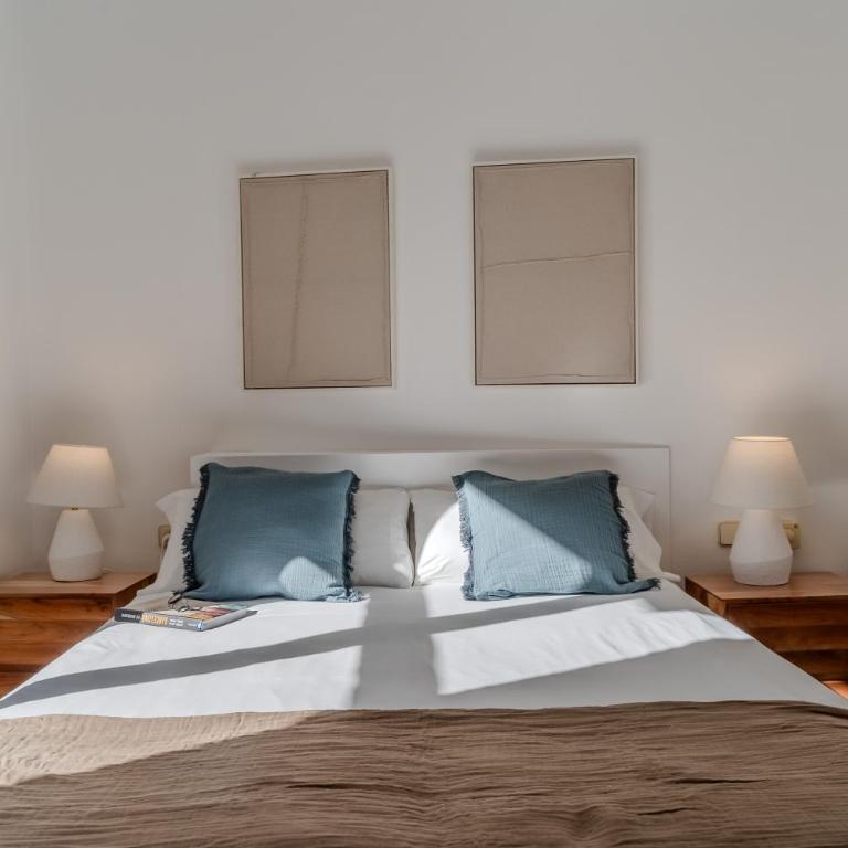 Canela Homes BARCELONA NINOT - Three-Bedroom Apartment - 16
