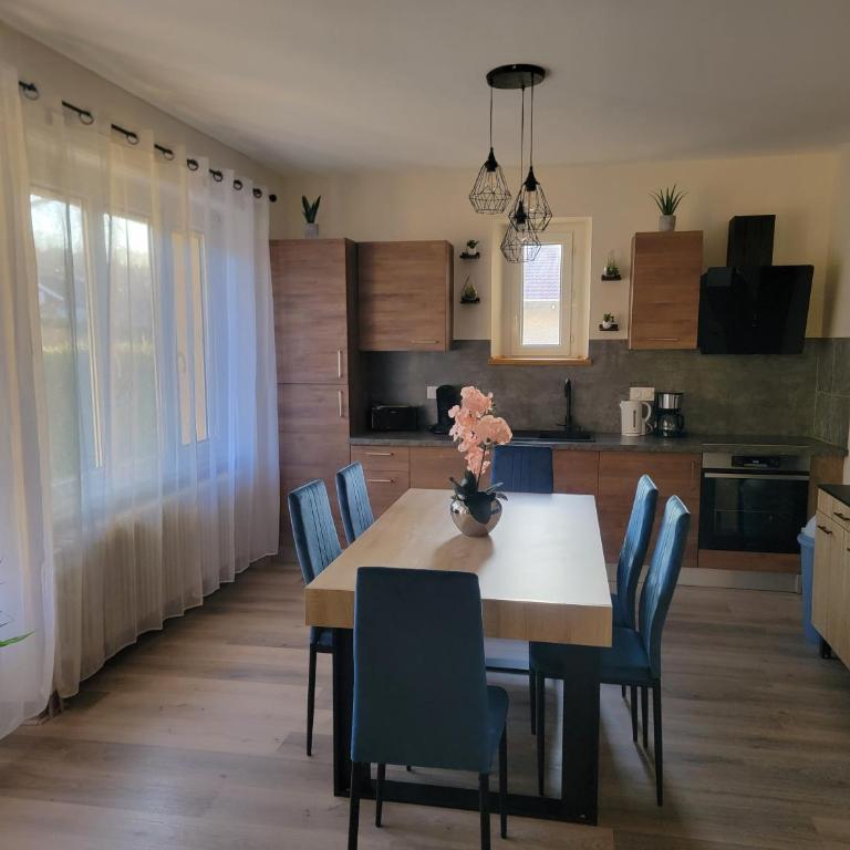 Chez Carine et Jonathan - Appartement 2 Chambres - 2
