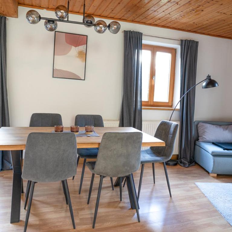 FarawayHomes Studio St Wolfgang #6 - Two-Bedroom Apartment - 12