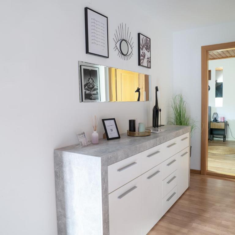 FarawayHomes Studio St Wolfgang #6 - Two-Bedroom Apartment - 15