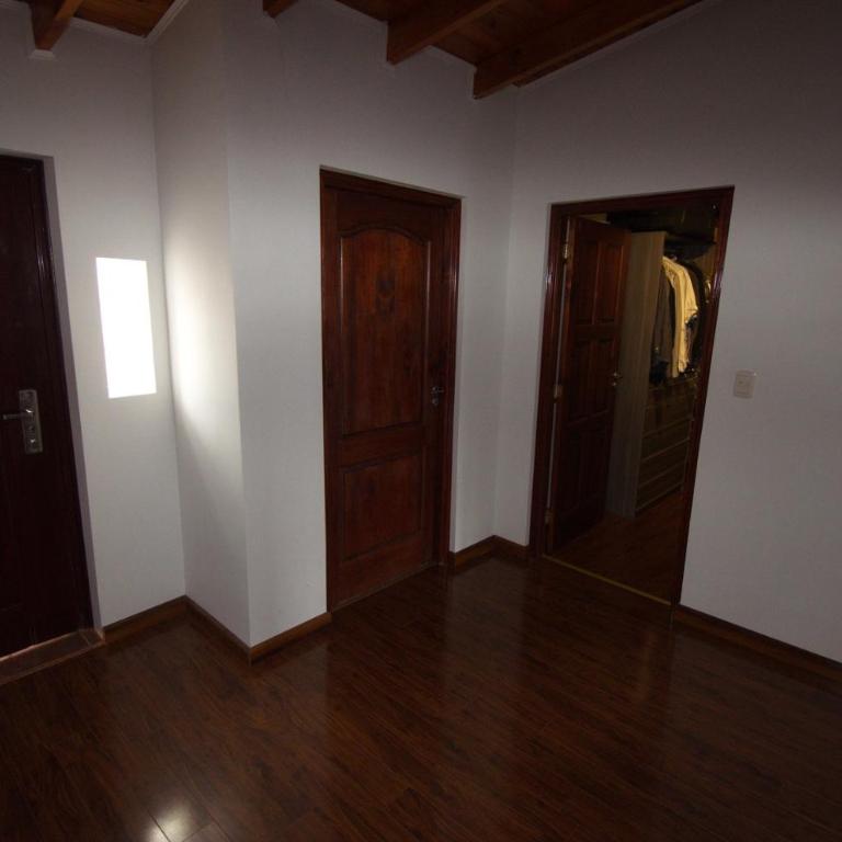 Casa Marina Argentina de Aeropuerto Ezeiza chek-in 24 h 10 minutos de Aeropuerto - Double Room with Private Bathroom - 25