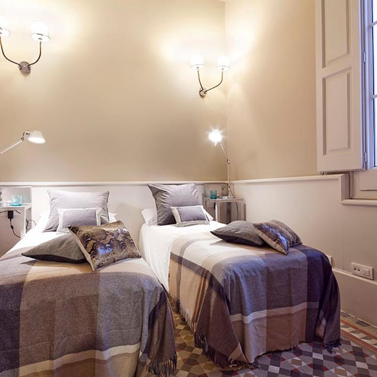 My Space Barcelona Rambla Catalunya Center - Three-Bedroom Apartment (6 Adults) - 6