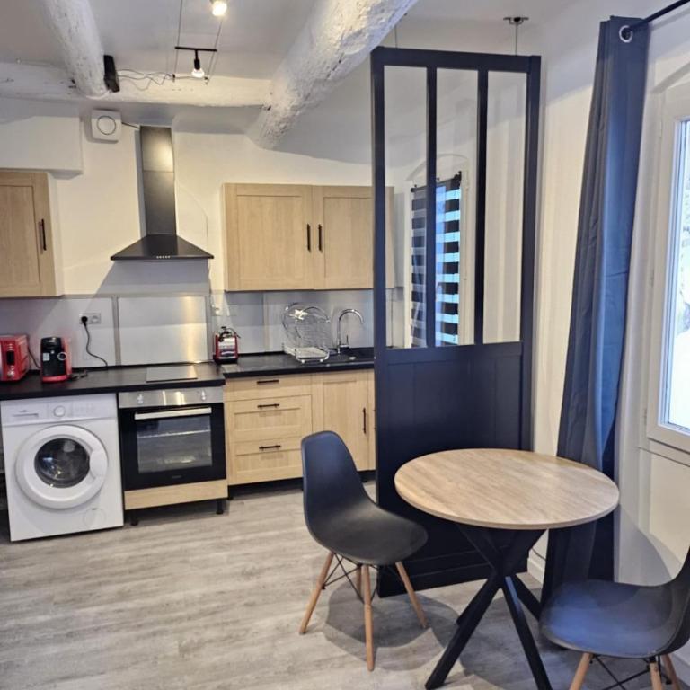 Beautiful studio near the Old Port - Appartement - 6