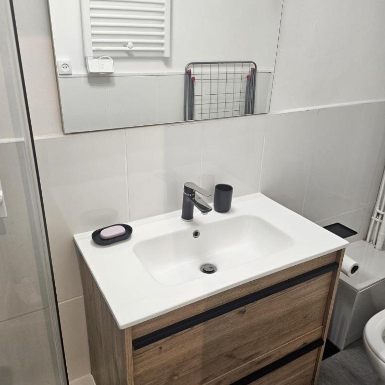 Beautiful studio near the Old Port - Appartement - 12