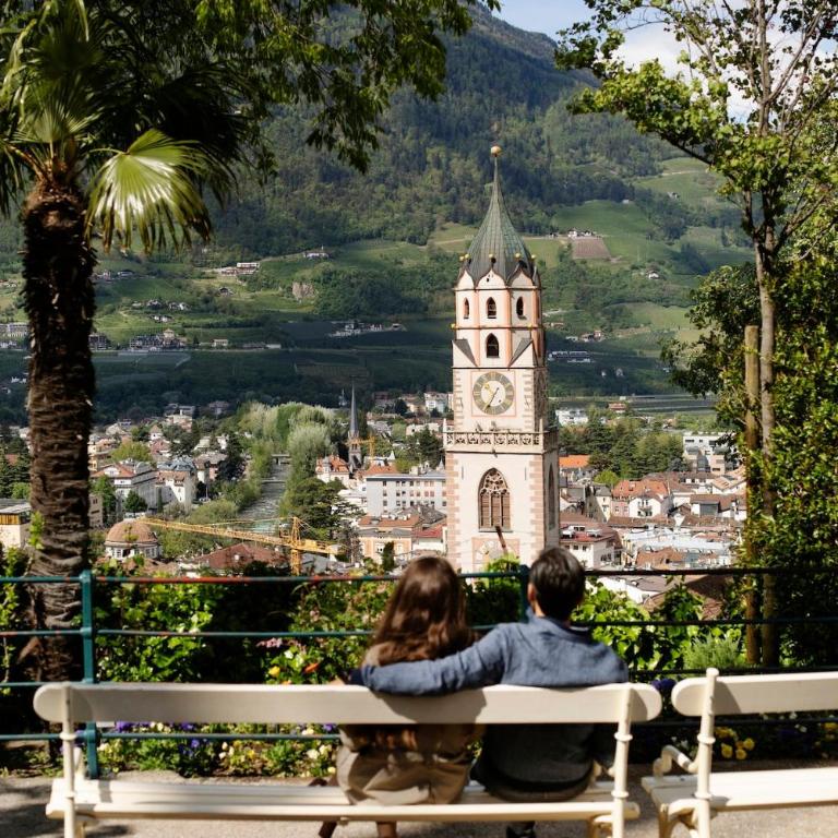 5-Zimmer-Appartement in historischer Privatvilla, Meran Zentrum, Kostenloser Parkplatz - Appartamento con Terrazza - 2