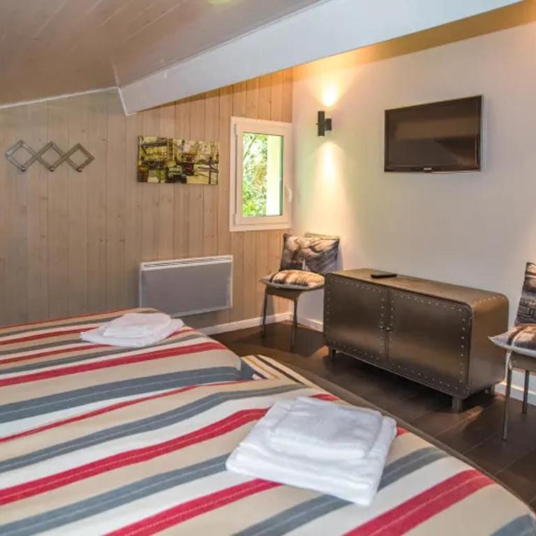 Magnifique villa climatisée -10 personnes avec Piscine et pétanque - Pyla - Villa - 20
