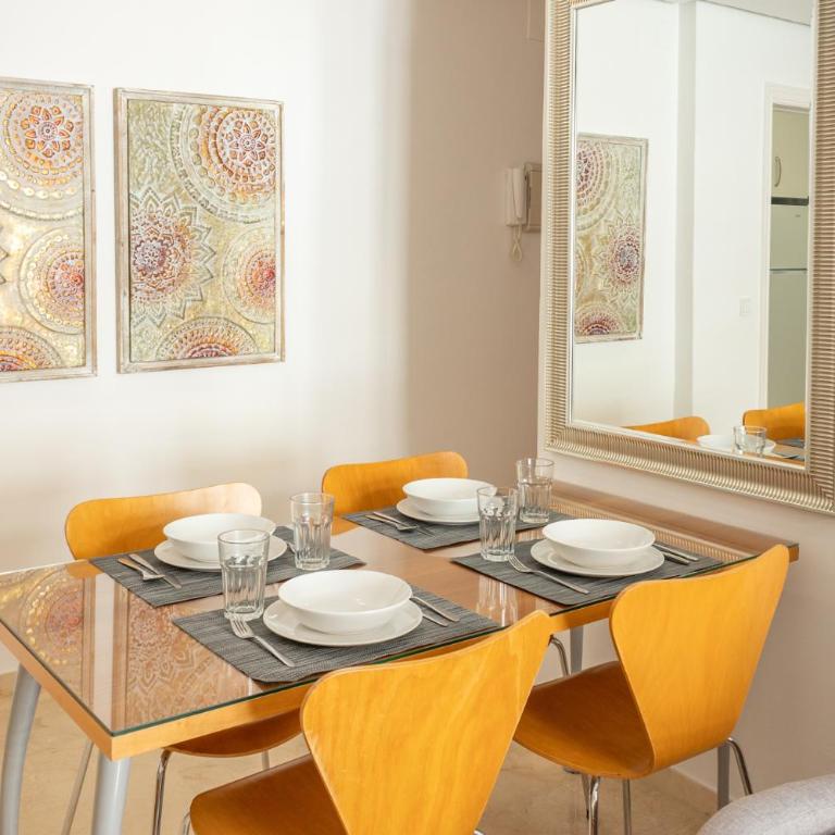 Bamberg Giralda Skyview by Valcambre - Apartamento de 2 dormitorios - 53