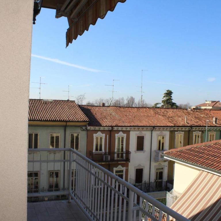 Alfredo's House Verona - Two-Bedroom Apartment - 9
