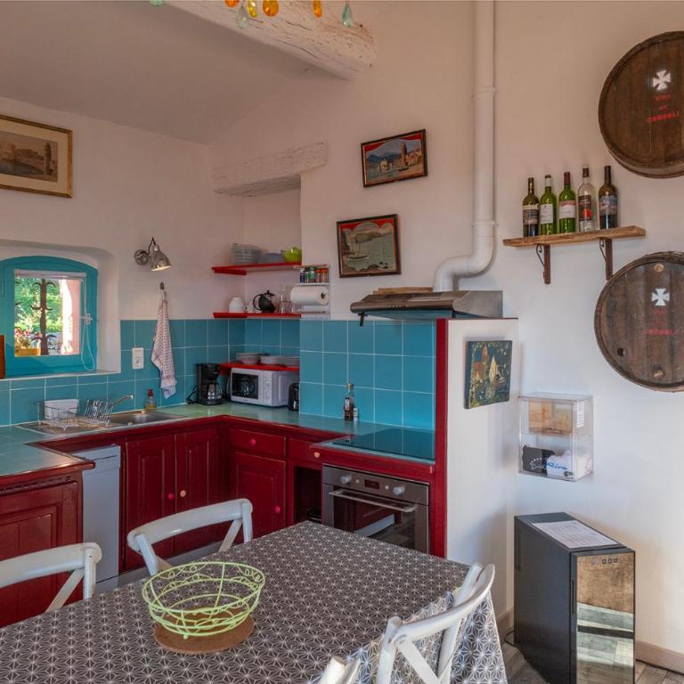 Maison sur la roche, vue mer exceptionnelle, quartier des peintres, calme, clim et wifi, parking privé, plages à pied - Casa con 1 dormitorio - 5
