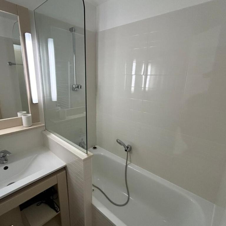 L'Anse de Pramousquier T2 Vue Mer ! Bord de plage - Appartamento con 1 Camera da Letto - 16