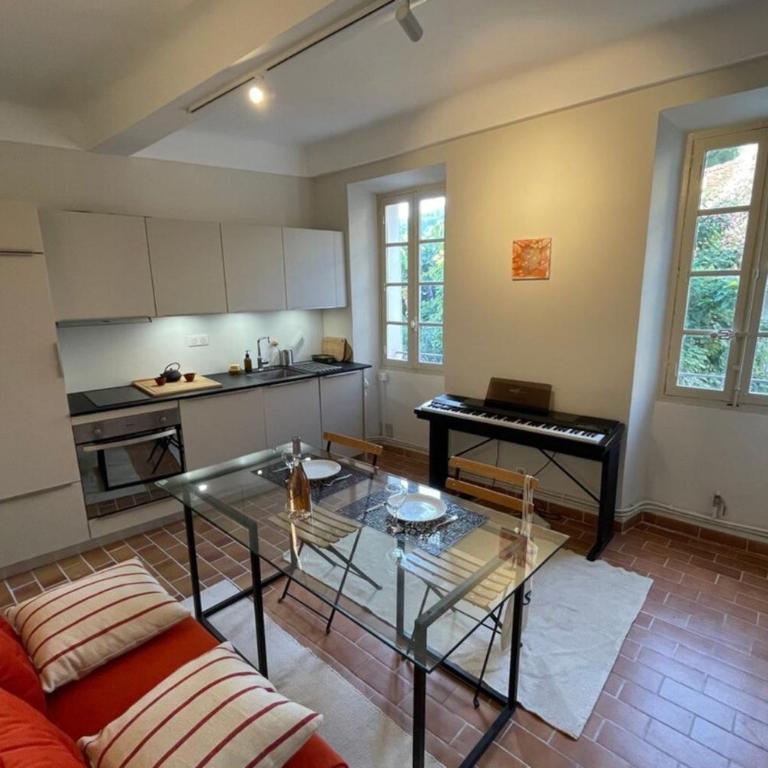 Charming Studio - in the heart of a medieval village - Apartment mit 1 Schlafzimmer - 3