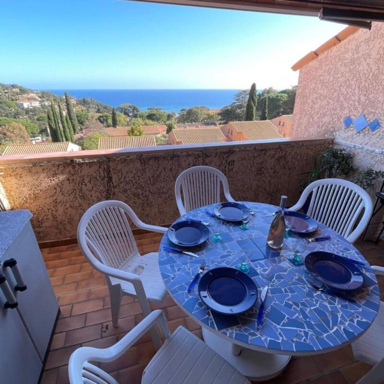 Duplex in Pramousquier - sea view - Appartement 2 Chambres - 8