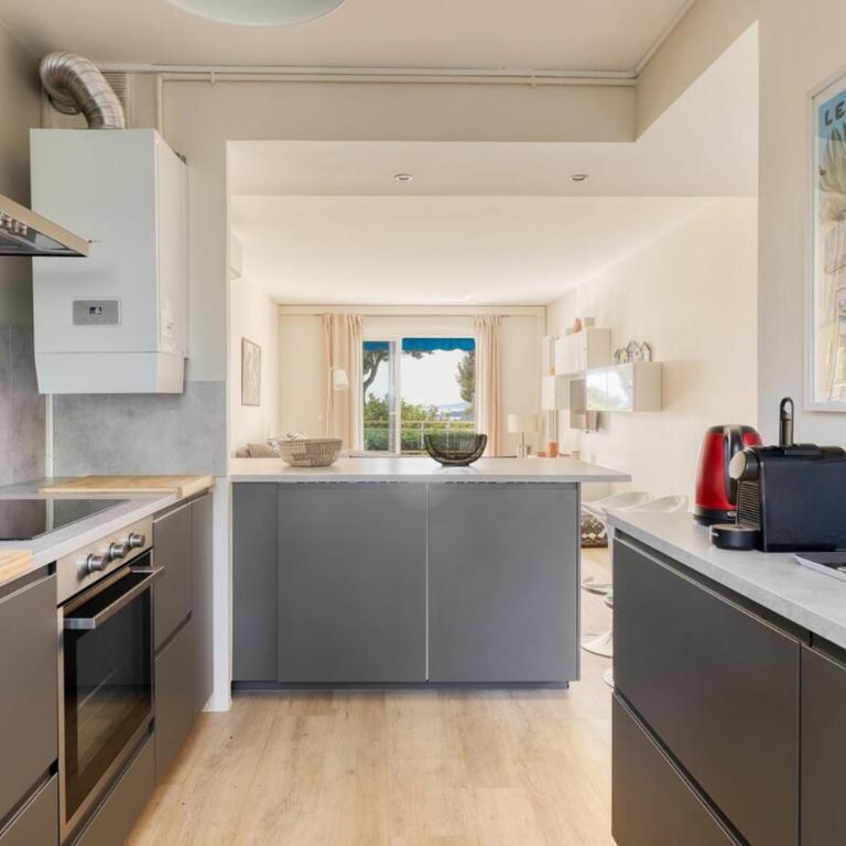 Recent T3 in residence with swimming pool in La Favière - Appartement 2 Chambres - 10