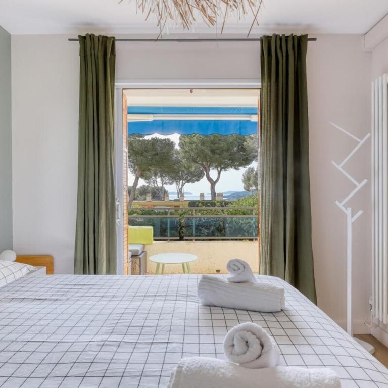 Recent T3 in residence with swimming pool in La Favière - Appartement 2 Chambres - 16