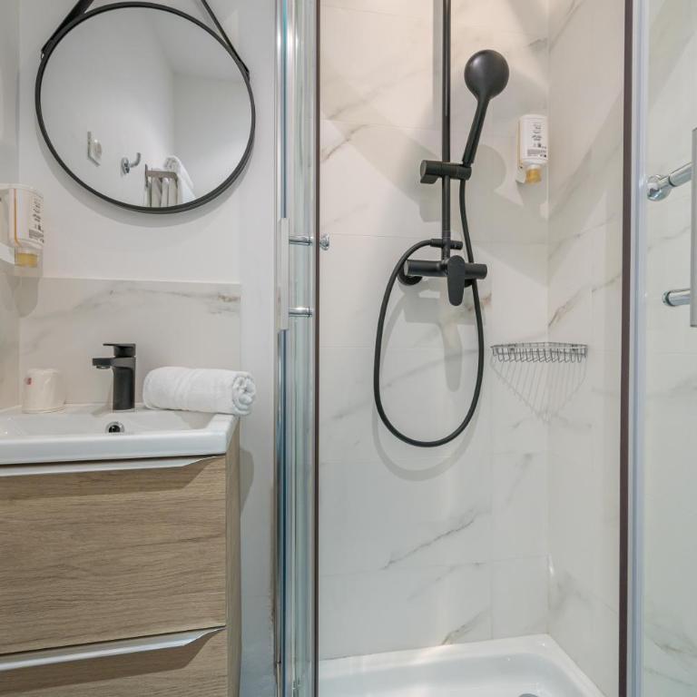 Hotel Select - Chambre Double Standard - 4