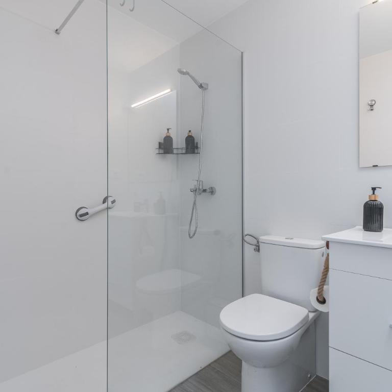 Home2Book Vibrant Maspalomas Stay, Pool & Terrace - Two-Bedroom Apartment - 16
