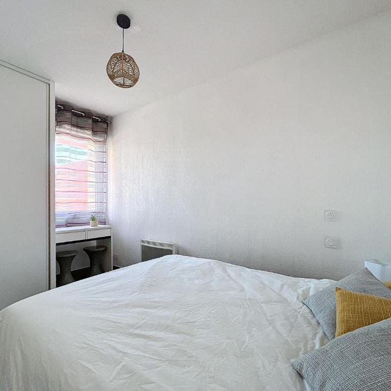 3339-Appartement de 4 couchages avec piscine - One-Bedroom Apartment - 7
