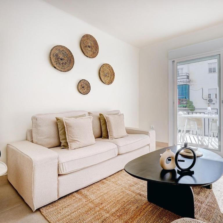 Recently renovated apartment in Estepona Old Town - Apartamento de 3 dormitorios - 1