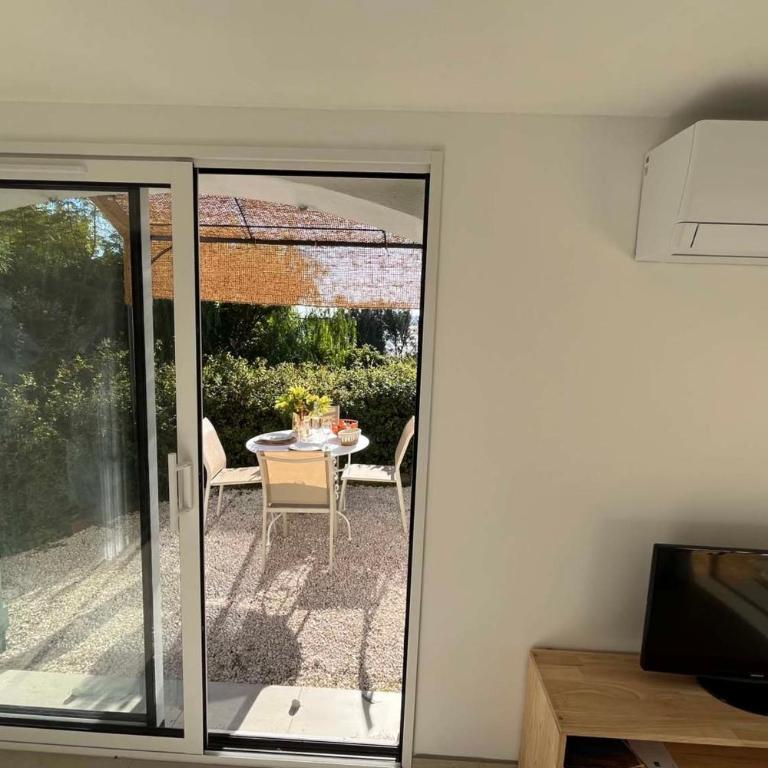 Sea View Studio with Large Terrace 5-Min Walk to the Beach - Monolocale - 11