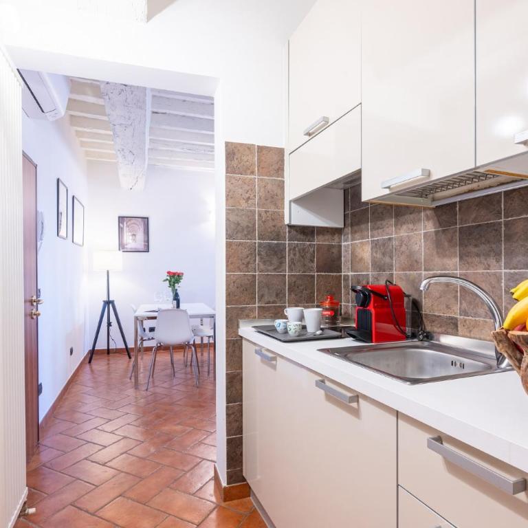 GuestHost - Piazza San Bartolomeo Bright&Comfy Apt x4 - One-Bedroom Apartment - 11