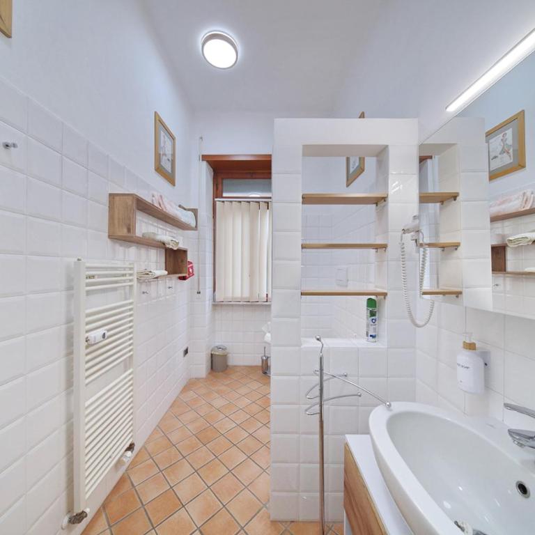 Domus Mariposa - Appartamento con 1 Camera da Letto - 5