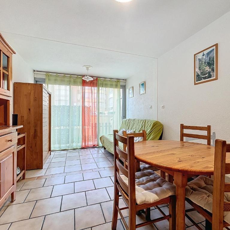 3085- T2 dans résidence piscine - Appartement 1 Chambre - 2