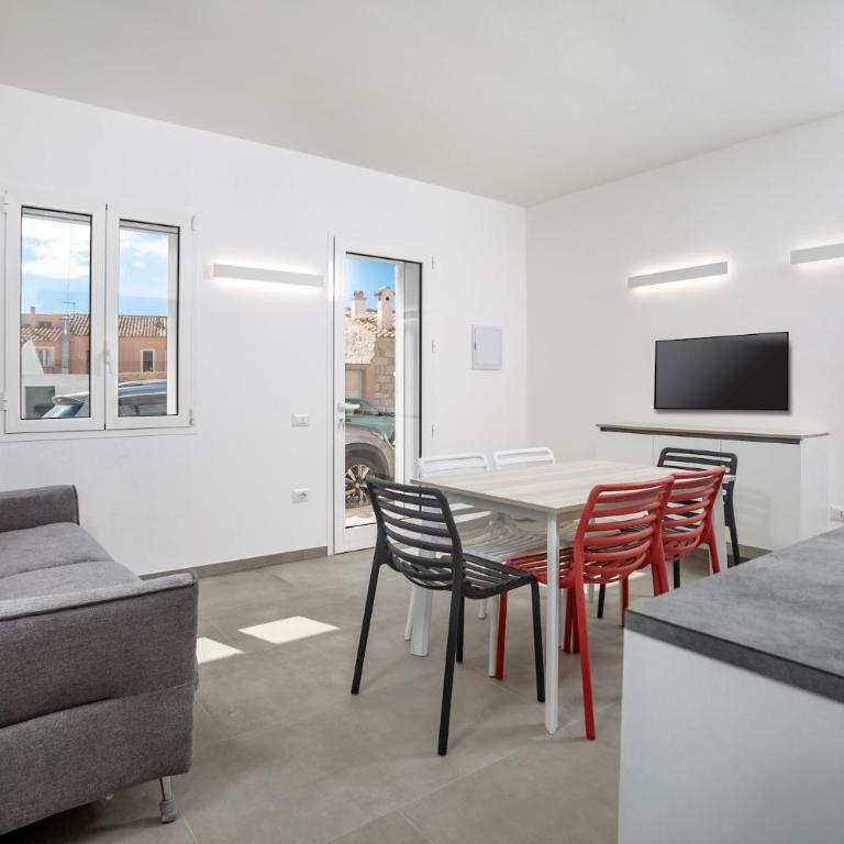 Aquarius Deluxe Apartments - One-Bedroom Deluxe Apartment - 10