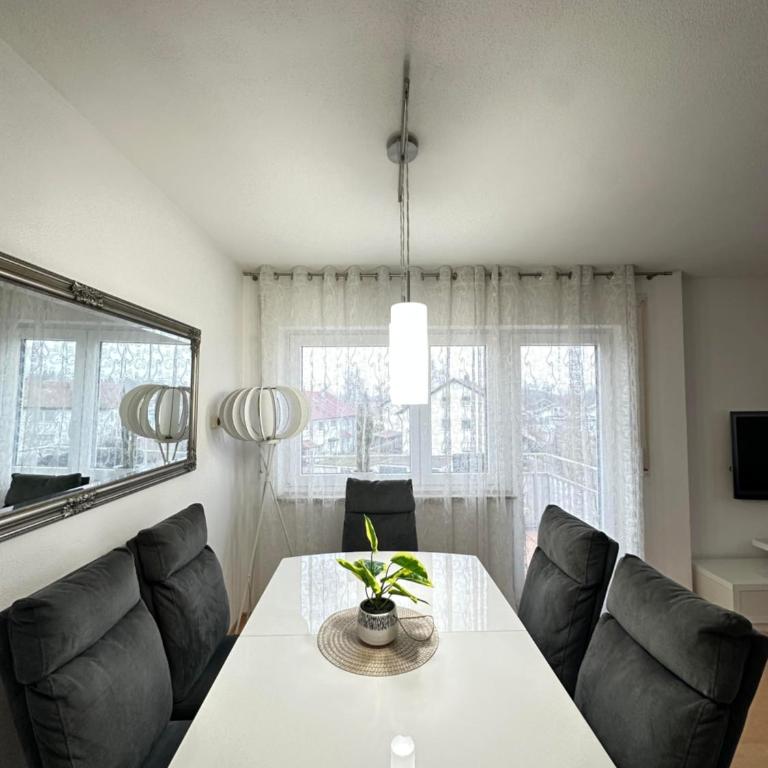Ferienwohnung "Am Rotmoos" - Apartment mit 2 Schlafzimmern und Badezimmer - 12