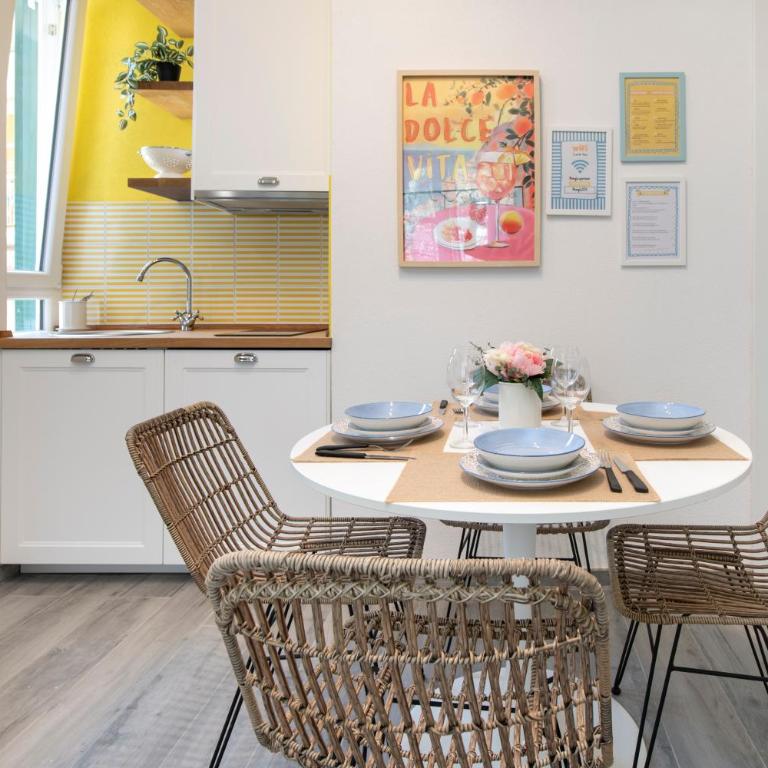 aMoneglia, 2 minutes walk to the beach, PVT PARK - Camera Quadrupla Comfort - 1