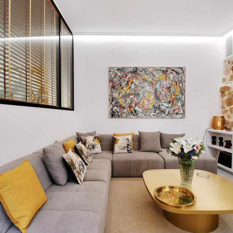 Le Marais Luxury & Trendy Apartment - Two-Bedroom Apartment - 13
