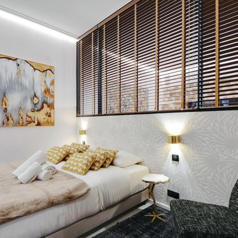 Le Marais Luxury & Trendy Apartment - Two-Bedroom Apartment - 22
