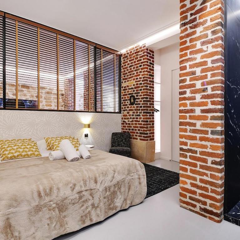 Le Marais Luxury & Trendy Apartment - Two-Bedroom Apartment - 38