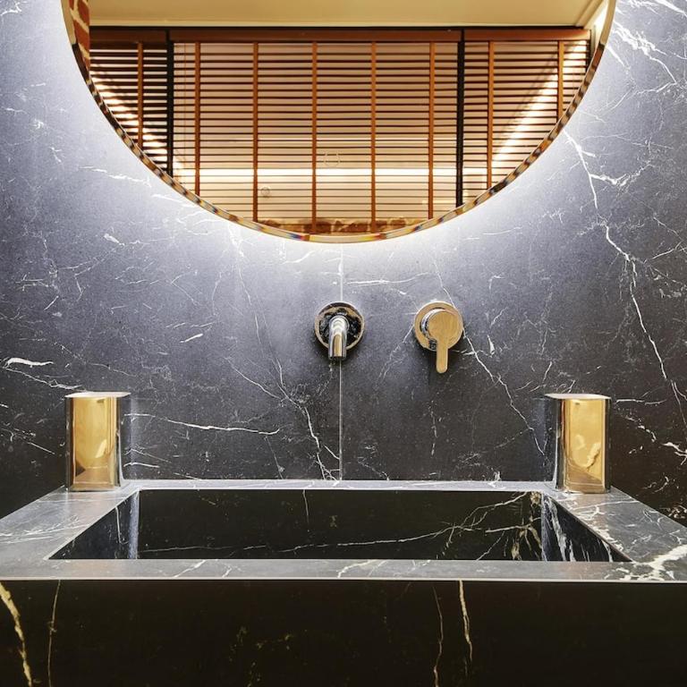 Le Marais Luxury & Trendy Apartment - Two-Bedroom Apartment - 43