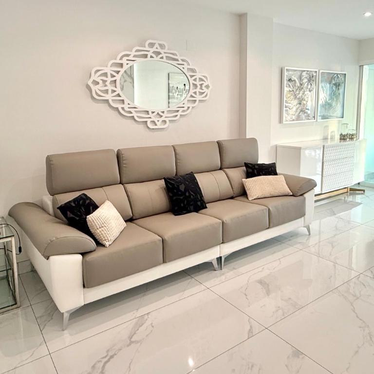 MI CAPRICHO 12 - Luxury Beachfront Apartment- Costa del Sol - Three-Bedroom Apartment - 26