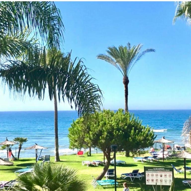 MI CAPRICHO 12 - Luxury Beachfront Apartment- Costa del Sol - Three-Bedroom Apartment - 18