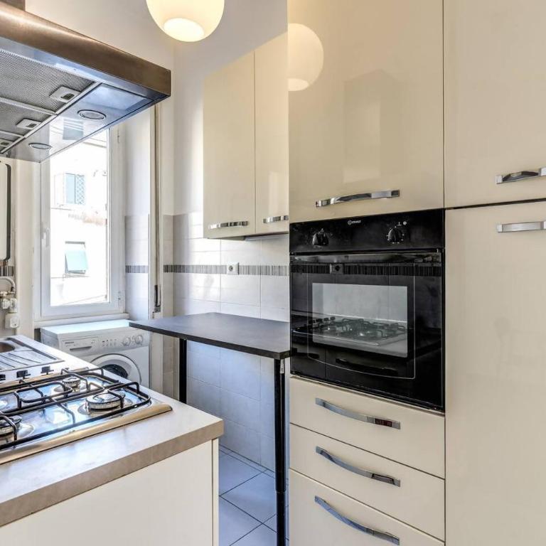 Re di Roma Lovely Apartments - Appartamento con 3 Camere da Letto - 38
