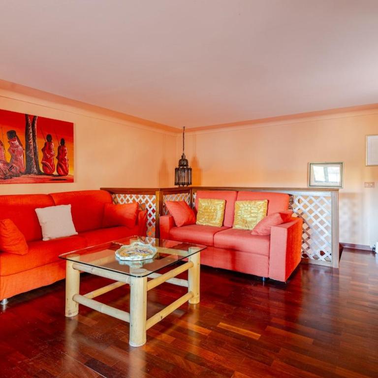 Terrazza Privata-A 2 Passi dal mare- "Versilia Royal" - Appartamento con 2 Camere da Letto - 3