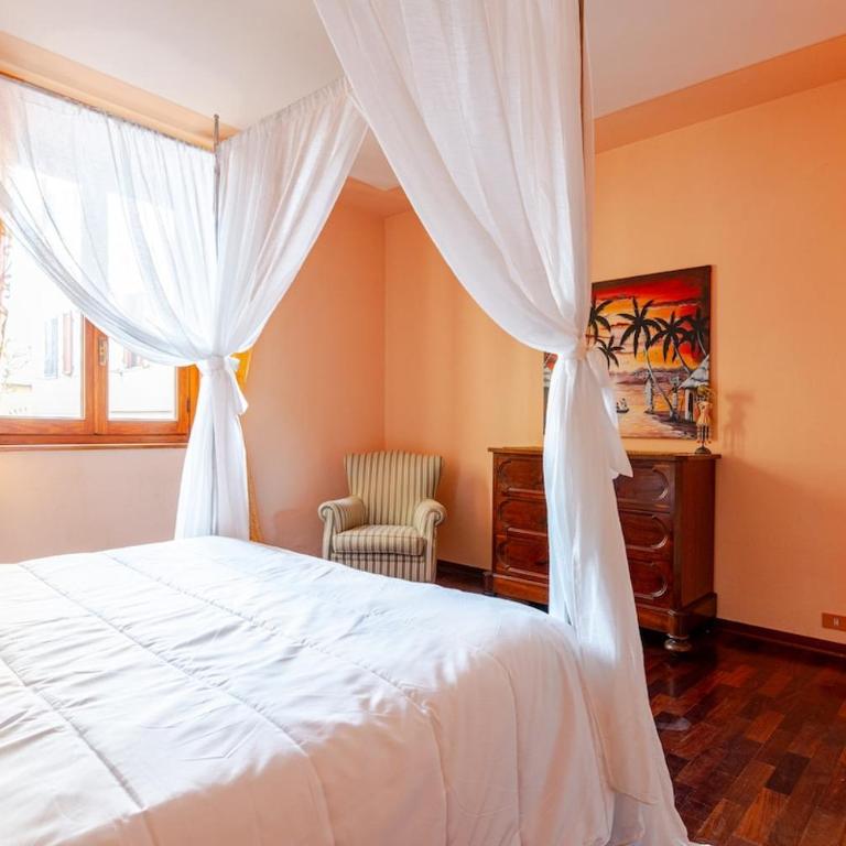 Terrazza Privata-A 2 Passi dal mare- "Versilia Royal" - Appartamento con 2 Camere da Letto - 21