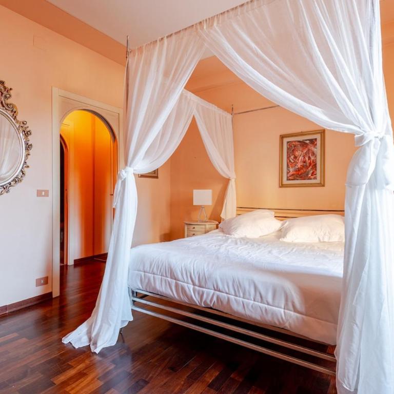 Terrazza Privata-A 2 Passi dal mare- "Versilia Royal" - Appartamento con 2 Camere da Letto - 6