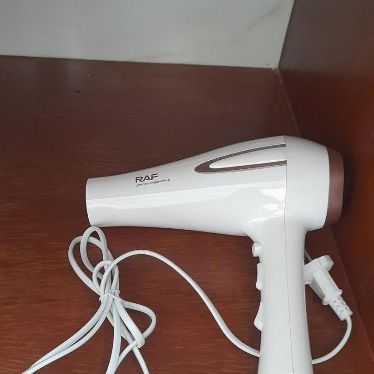 Depto de Lujo en Equipetrol en un solo piso, a 2 cuadras del Hotel Los Tajibos - Apartamento de 3 dormitorios - 33