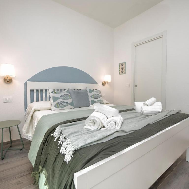 aMoneglia, 2 minutes walk to the beach, PVT PARK - Camera Matrimoniale Superior - 5
