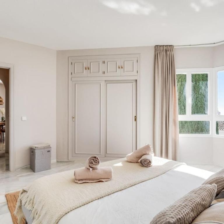 Ultimate Rentals - Appartement Met Adembenemend Zeezicht in Mijas Calahonda - Apartamento - 12