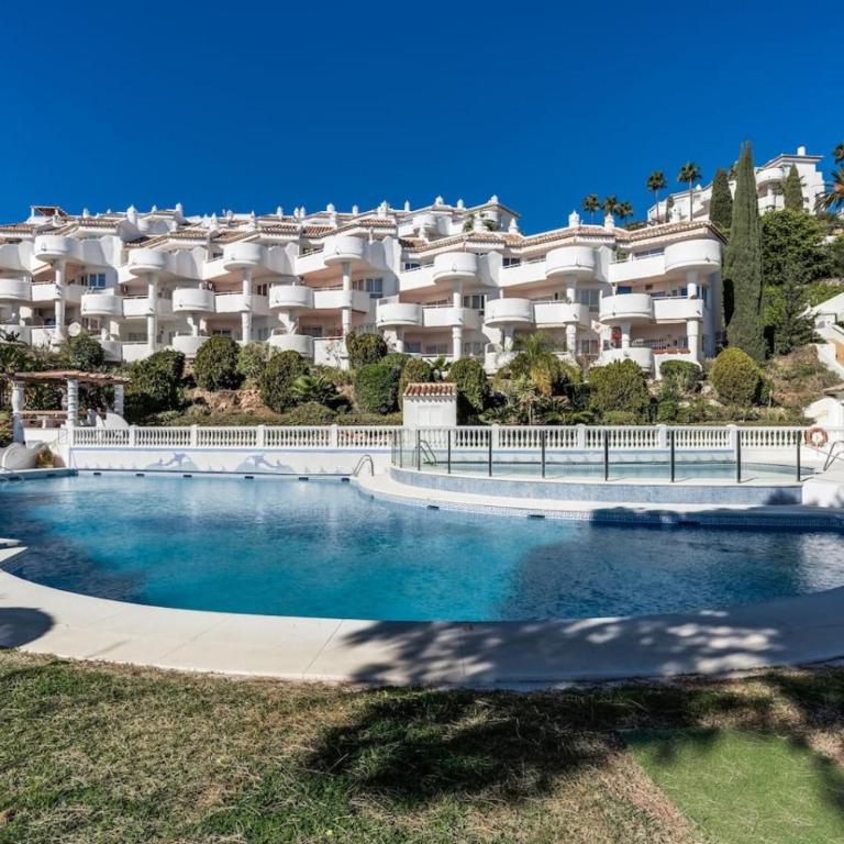 Ultimate Rentals - Appartement Met Adembenemend Zeezicht in Mijas Calahonda - Apartamento - 28