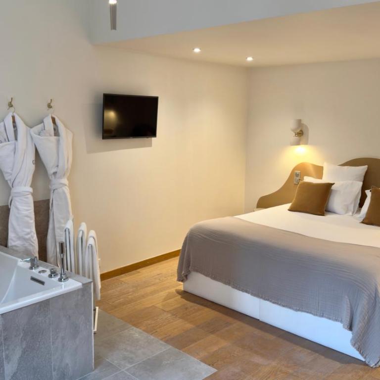 MiHotel Le Gourguillon - Suite Exécutive Aura - 8