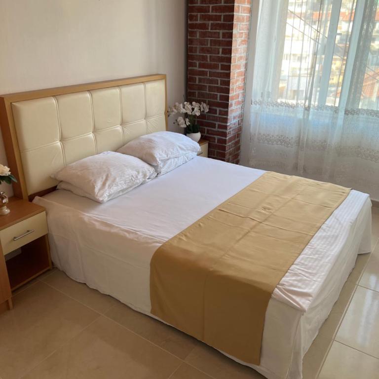City Heart Apartments 2 - Two-Bedroom Apartment - 8